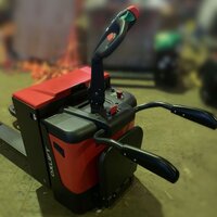 Тележка самоходная электрическая TX 20N OXLIFT 2000 кг 10 Тележка самоходная электрическая TX 20N OXLIFT 2000 кг 10