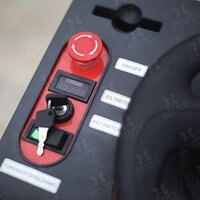 Самоходный ножничный подъемник QZ-030-130 WD OXLIFT 13000 мм 300 кг фото 2