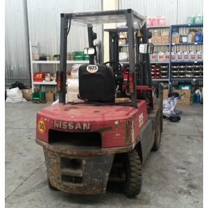 Погрузчик бензиновый NISSAN 25/45 б/у