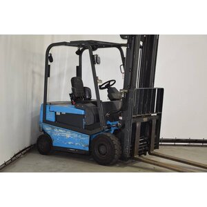 Электропогрузчик Nissan Q02L25Q, год 2002 - 03863BBE