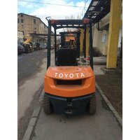Дизельный погрузчик Погрузчик бу Дизельный погрузчик TOYOTA FD20, год 2005 3