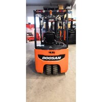 Электропогрузчик Doosan B20 T-7, год 2018 - 06E1D6CF 2