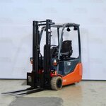 Электропогрузчик Toyota 8FBET18, год 2013 - 25421F0D