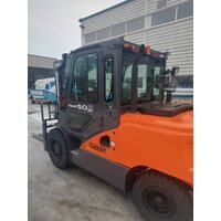 Дизельный погрузчик Doosan D50SC-7 RENT107, год 2019 - 9DF8D893 2 Дизельный погрузчик Doosan D50SC-7 RENT107, год 2019 - 9DF8D893 2