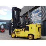Газовый погрузчик Hoist F300.24, год 2005 - 6DA500BE