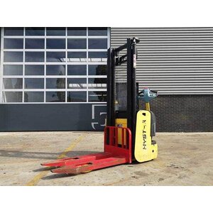 Ручной штабелёр Hyster S1.0AC, год 2010 - 51A27384