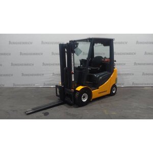 Газовый погрузчик Jungheinrich TFG 320s * Tehdaskunnostettu*, год 2011 - 24B86C20