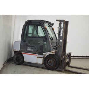 Дизельный погрузчик Nissan YG1D2A30Q, год 2008 - 0DC6A9B1
