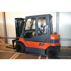 Электропогрузчик Toyota 7 FBMF 40, год 2013 - 47F6F9E0