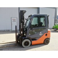 Газовый погрузчик Toyota 8 FG F 18, год 2012 - 3F8CB4D3