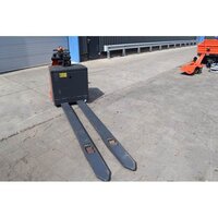 Складской электророхля Linde N20 (elektrisch), год 2001 Складской электророхля Linde N20 (elektrisch), год 2001