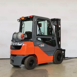 Газовый погрузчик Toyota 02-8FGF25, год 2012 - AF56C812
