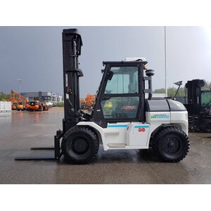 Дизельный погрузчик UniCarriers ZX80, год 2018 - 83E6E675