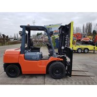 Дизельный погрузчик Toyota 12-7FD35, год 2006 - B92683BC фото 2