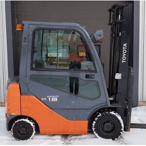 Дизельный погрузчик Toyota 8 FD F 18, год 2012 - 574AEA52