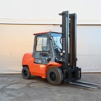 Дизельный погрузчик Toyota 42-7FD45, год 2011 - 24D00921 фото 2