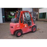 Складской погрузчик Nissan UGD02A30PQ Heftruck/ 3000Kg/ Vrije heffing, год 2005 - 0E963215 2 Складской погрузчик Nissan UGD02A30PQ Heftruck/ 3000Kg/ Vrije heffing, год 2005 - 0E963215 2
