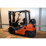 Газовый погрузчик Toyota 02-8 FGF 25, год 2012 - 2BD9483B Газовый погрузчик Toyota 02-8 FGF 25, год 2012 - 2BD9483B