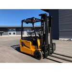 Электропогрузчик Hyundai 18BT-9, год 2019 - 8C85E7C2