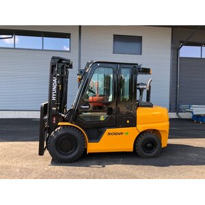 Дизельный погрузчик Hyundai 50DA-9, год 2019 - FEEF33B9