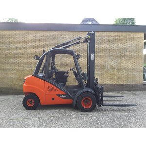 Дизельный погрузчик Linde H35D-01, год 2010 - 2D15CA45