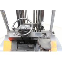Электропогрузчик Toyota 7FBMF50, год 2012 - 1C7751E8 3 Электропогрузчик Toyota 7FBMF50, год 2012 - 1C7751E8 3