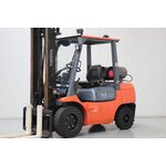 Газовый погрузчик Toyota 02-7FGJF35, год 2006 - A46B2059 Газовый погрузчик Toyota 02-7FGJF35, год 2006 - A46B2059