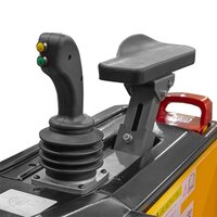Штабелер самоходный с кабиной CDD15C (1500 кг; 4,5 м; 24В / 400Ач, PV, EPS) SMARTLIFT (SMART) фото 2